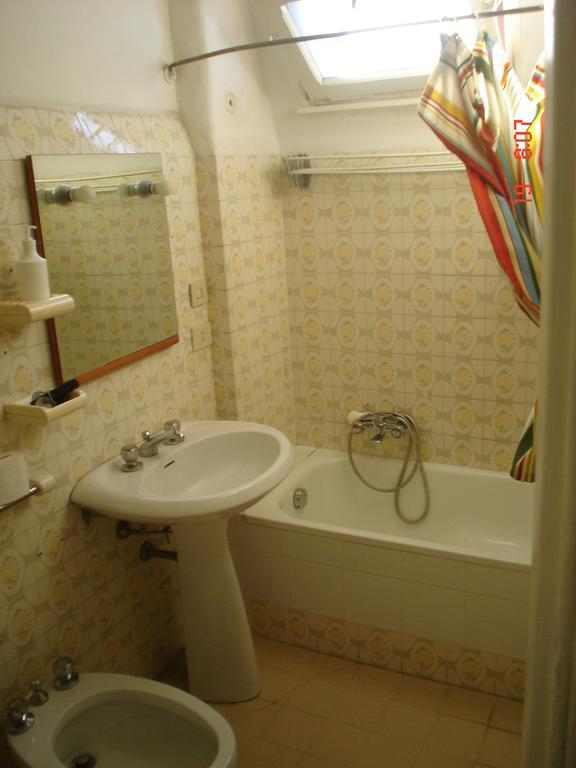 Sandy Hotel Рим Экстерьер фото