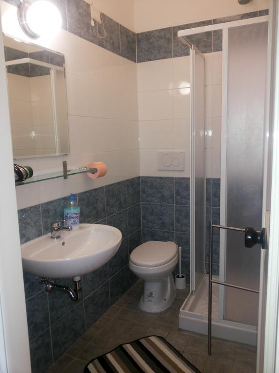 Sandy Hotel Рим Экстерьер фото