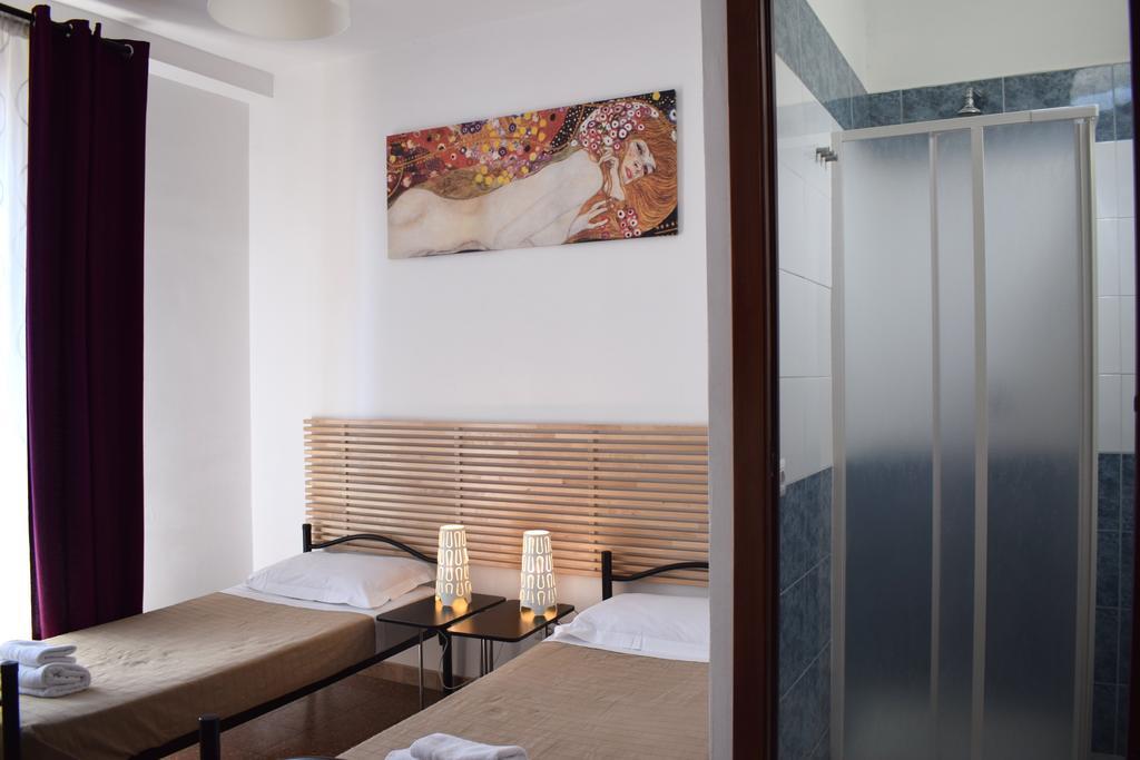 Sandy Hotel Рим Экстерьер фото